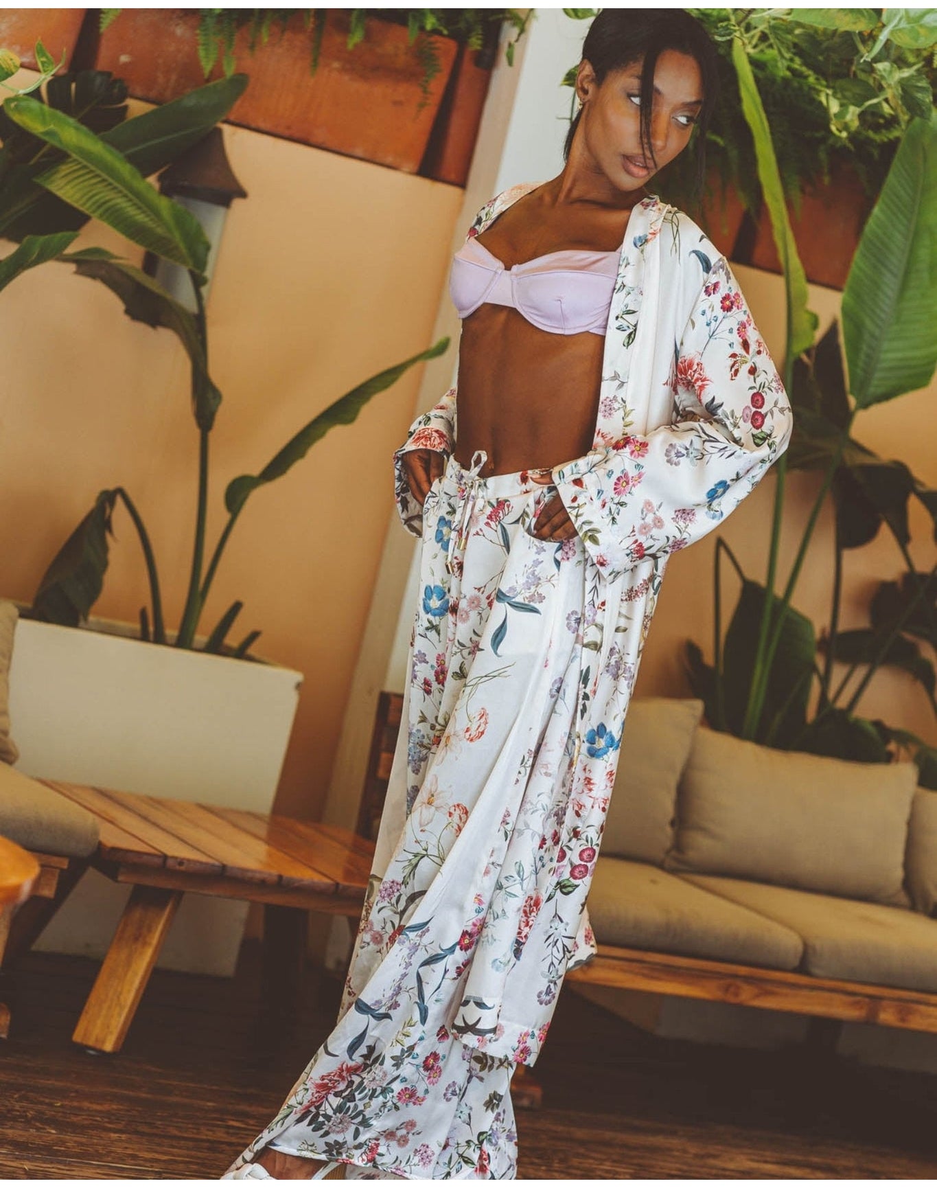 Romance Floral Kimono | White