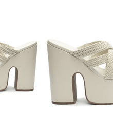 Aneka Atanado Leather Sandal | Pearl
