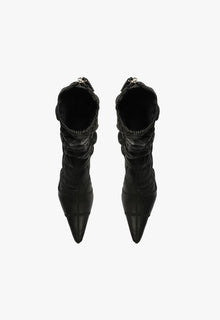 Lynelle Stretch Bootie | Black