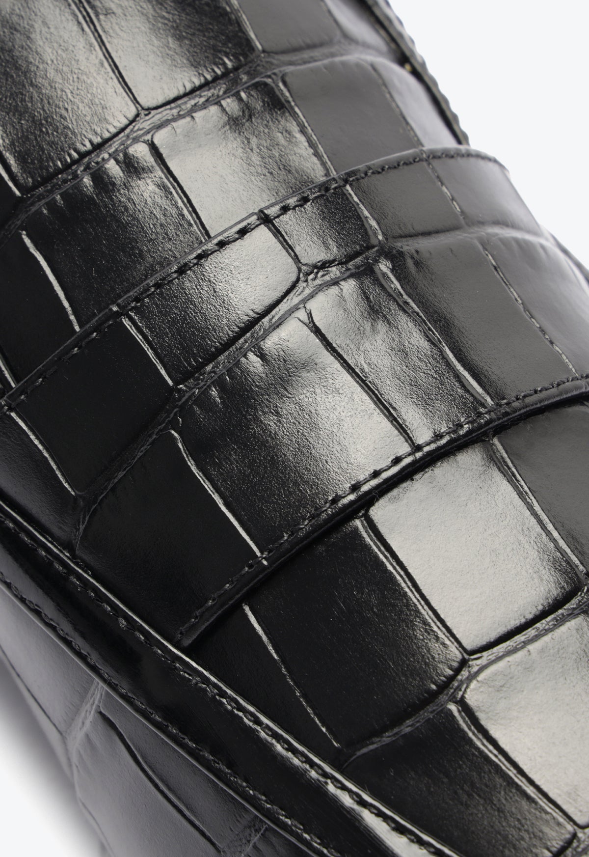 Maurice Croco Embossed Flat | Black