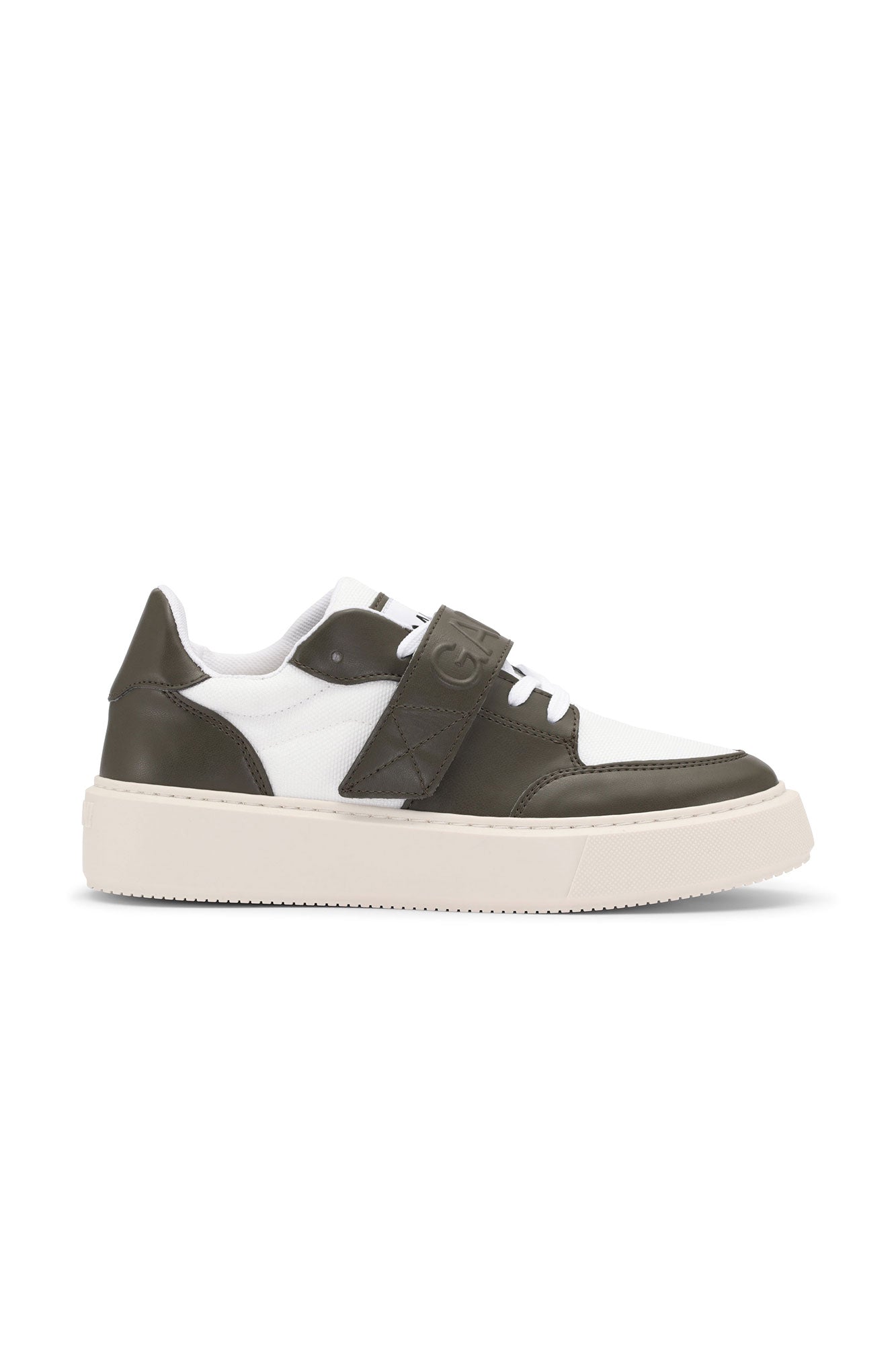Velcro Low Top Sporty Mix Sneaker | Kalamata