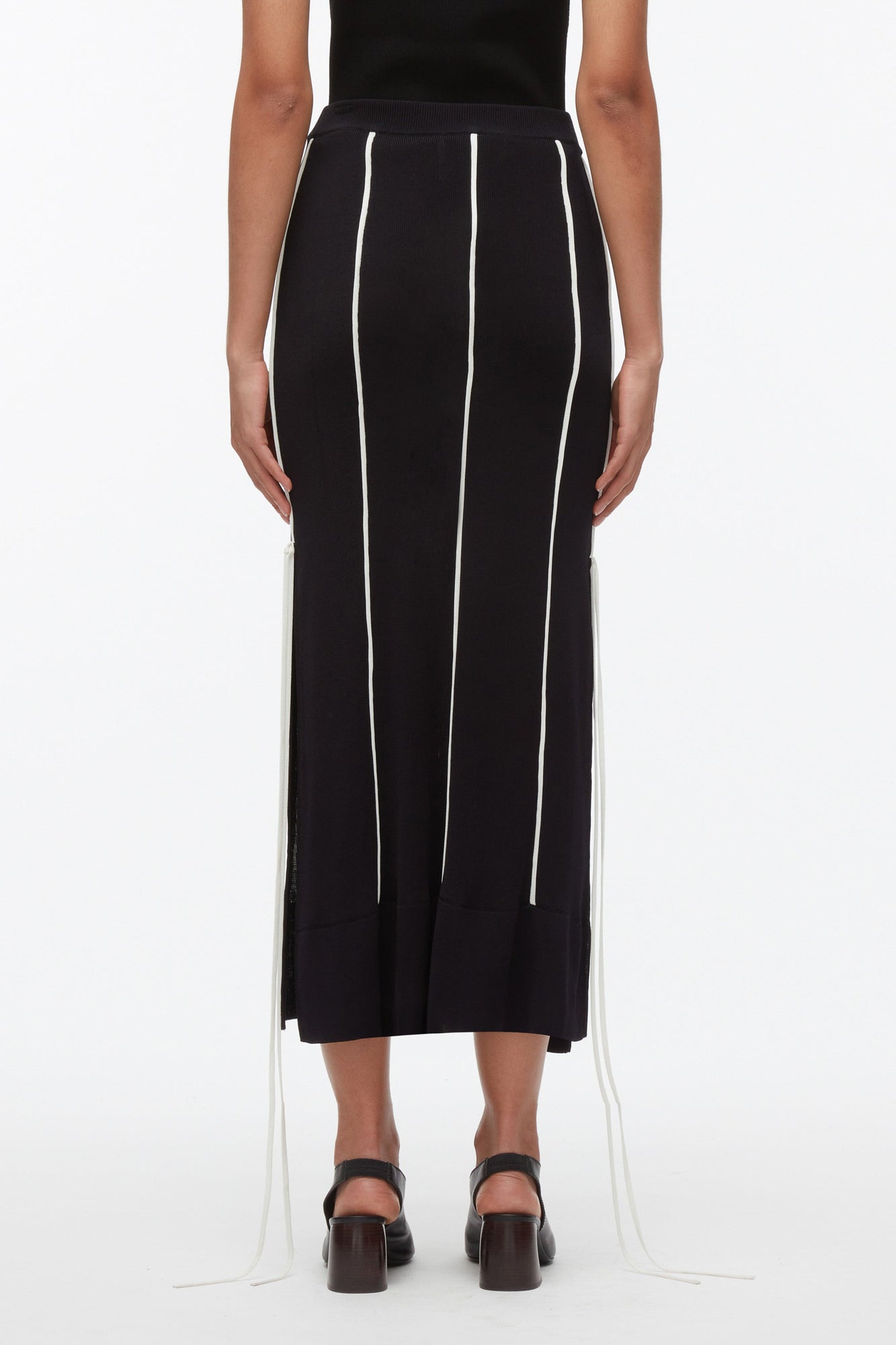 Knit Midi Skirt with Piping | Midnight/Ivory