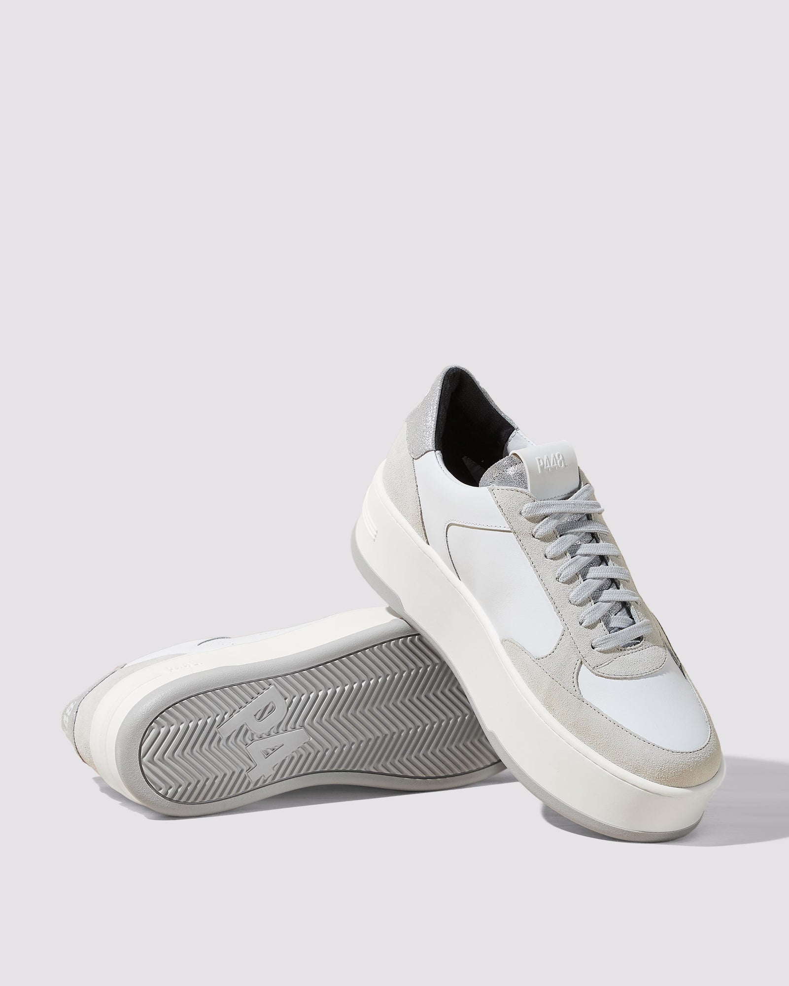 Women | Empire White/Silver Sneaker | White