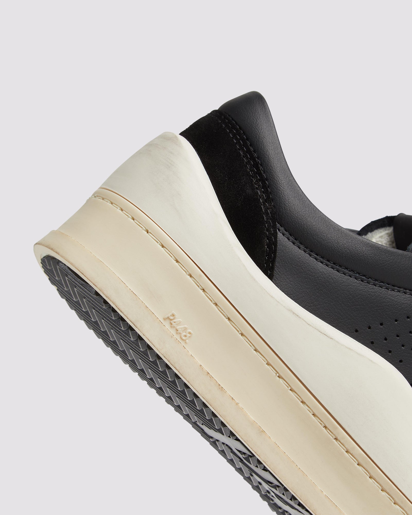Women | Rail Low Maze Sneaker | Black