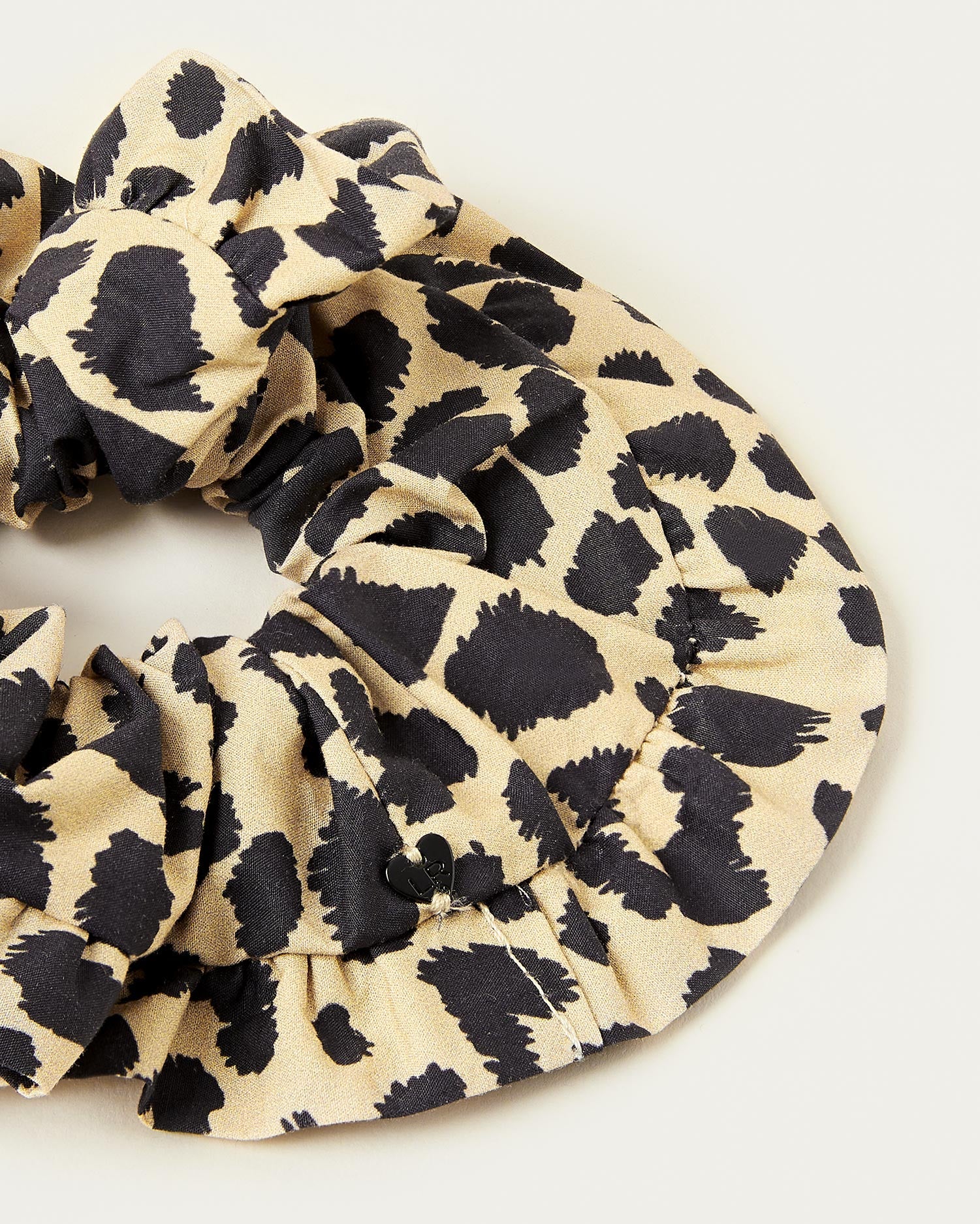 Color:Leopard