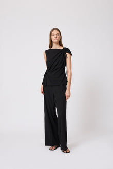 Starburst Crepe Ruched Top | Black