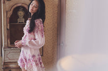 Hemant & Nandita | Suki Short Skirt | White/Pink