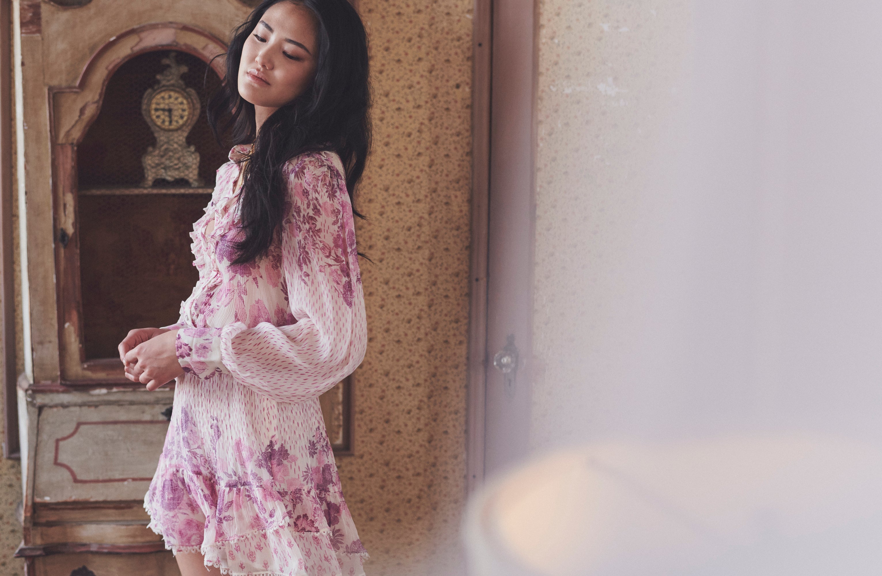 Hemant & Nandita | Suki Short Skirt | White/Pink