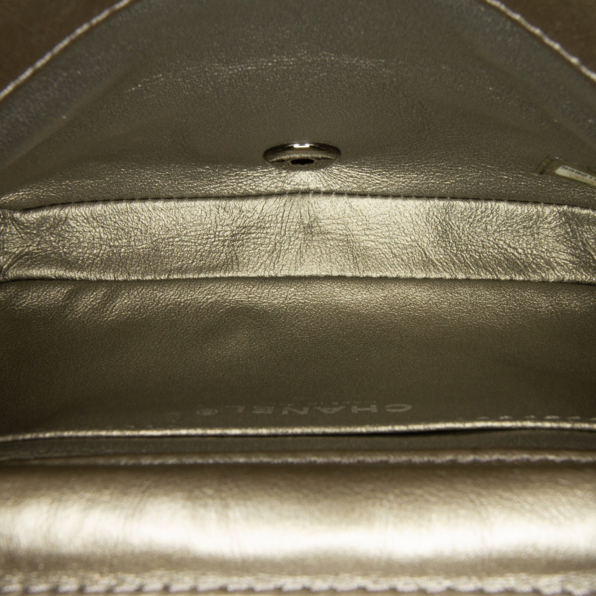 Chanel | Pre-Owned Small Chevron Data Center Envelope Flap Bag | Gold