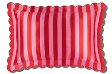 Queen Zippered Pillowcase with Scalloped Edge | Sunshade