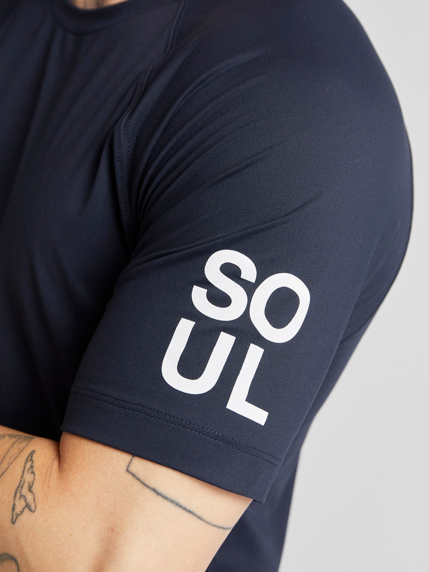 Men | Rhone | Reign Short Sleeve | True Navy