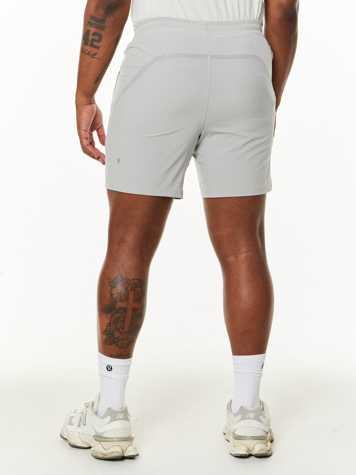 Lululemon | 7" Pace Breaker Short | Seal Grey