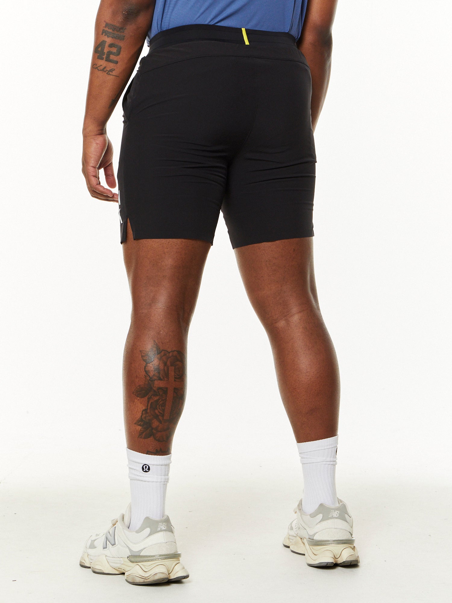 7" Speed Short 'MNTK' | Black