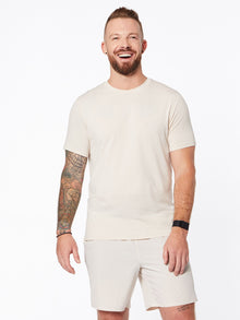 Men | Yellow by SoulCycle | Breeze Seamless Tee Khaki | Khaki