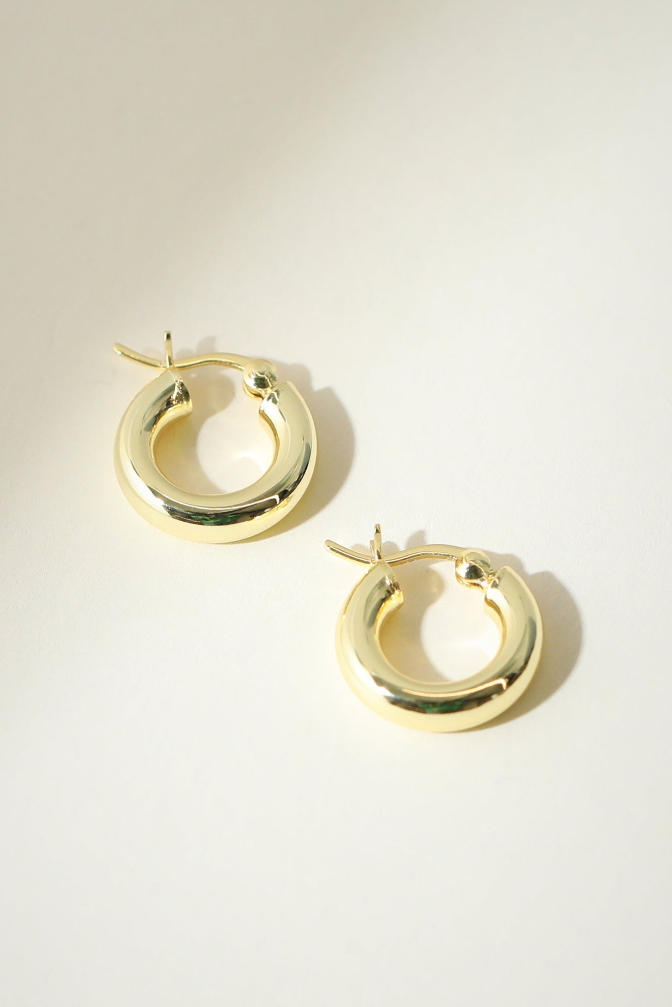 The Small Ravello Hoops | Gold Vermeil