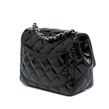 Chanel | Pre-Owned Mini Square Classic Patent Single Flap - II | Black