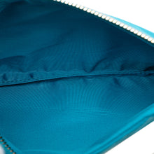 Chanel | Pre-Owned Maxi Tweed Chesterfield Single Flap | Blue