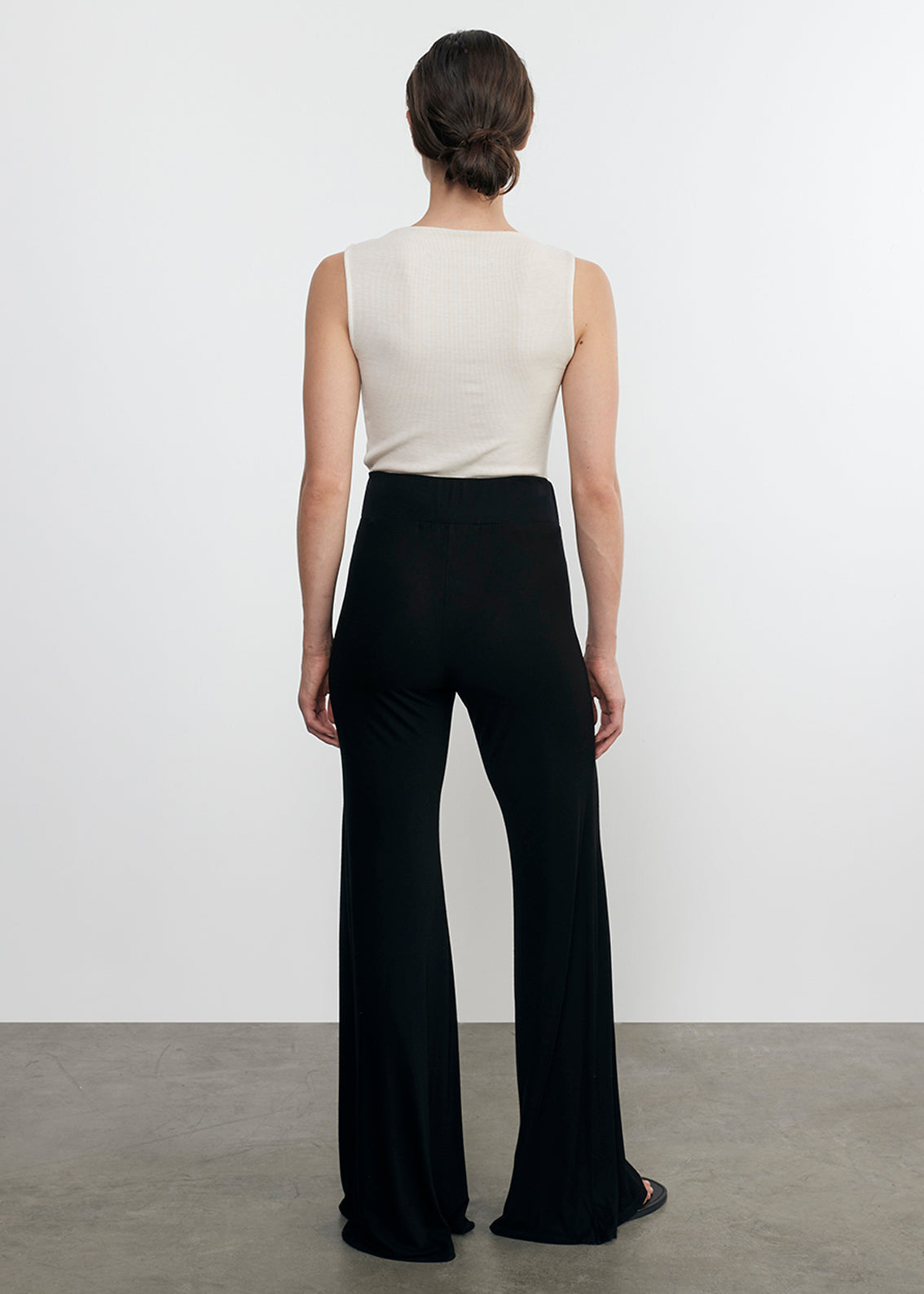 silk knit bias pant in black
