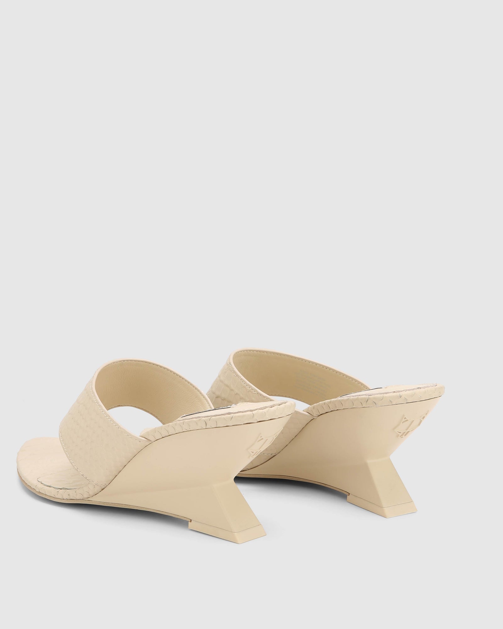 Womens | Stampede Snake Heel | Off White