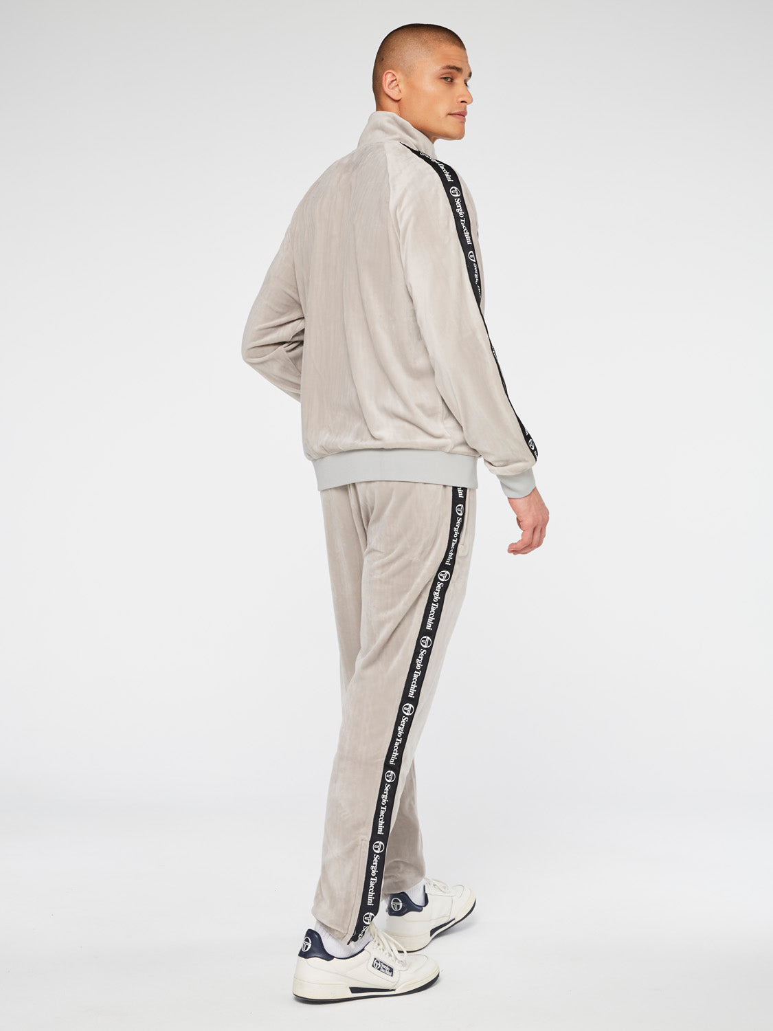 Men | Logo Velour Track Jacket | Quiet Gray