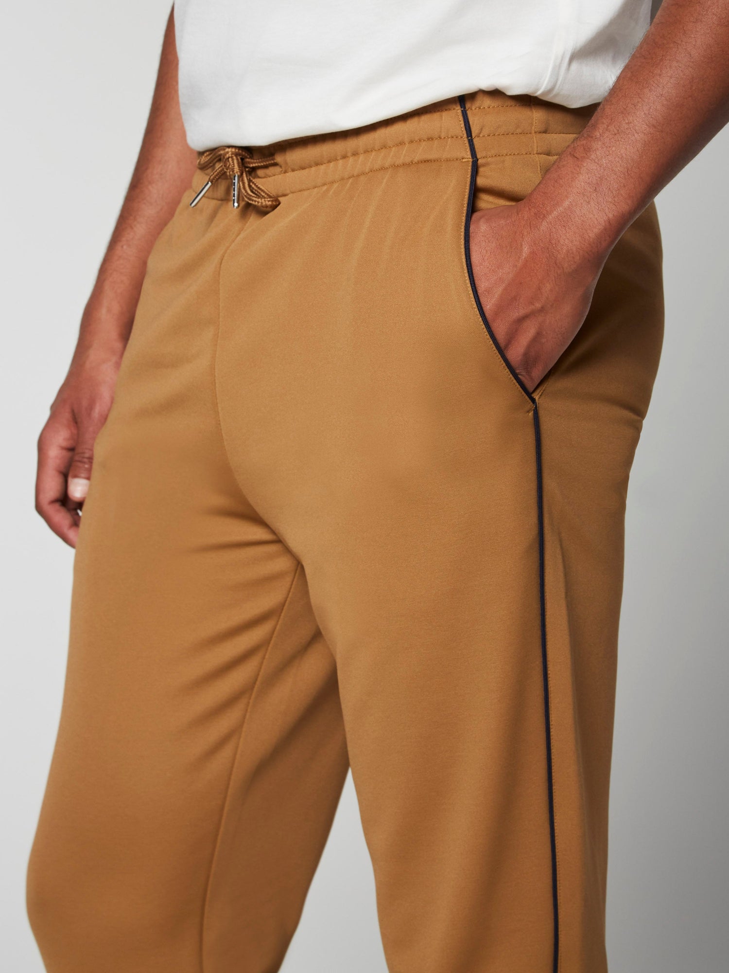 Men | Dallas Track Pant | Foxtrot