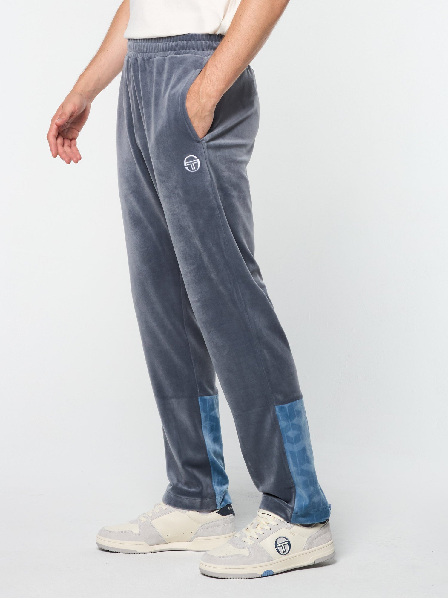 Men | Foggia Velour Debossed Track Pant | Grisaille