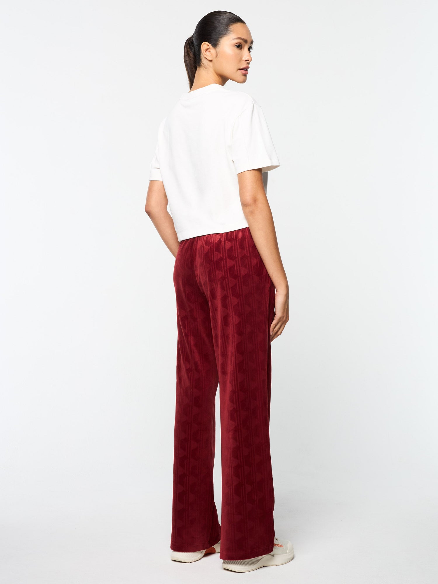Women | Amore Crop T-Shirt | Gardenia