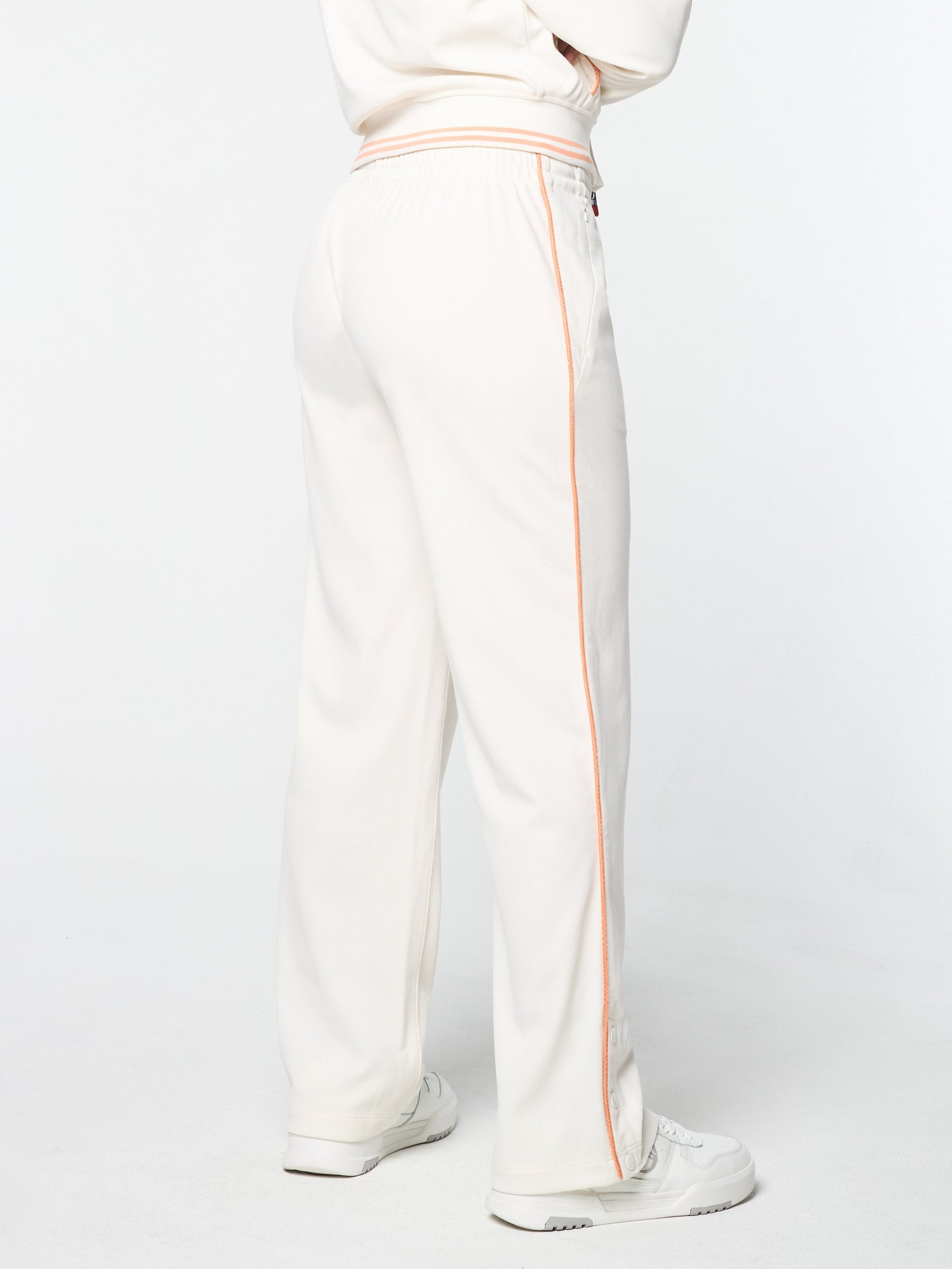 Women | Pavia Twill Track Pant | Gardenia