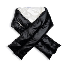 Storm in Black/white - Eugenia Kim