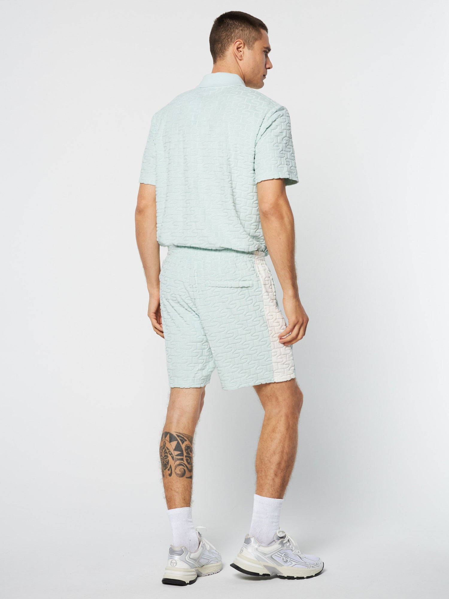 Men | Livata Monogram Short | Surf Spray