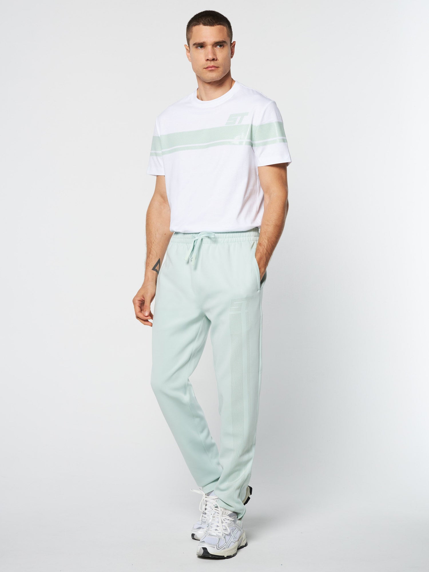 Men | Perforata Track Pant | Surf Spray