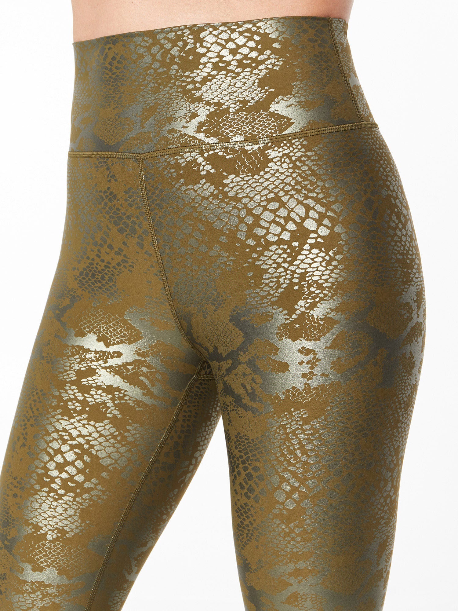 Women | Soul by SoulCycle | Animal Foil Milestone Tight Dark Olive | Olive