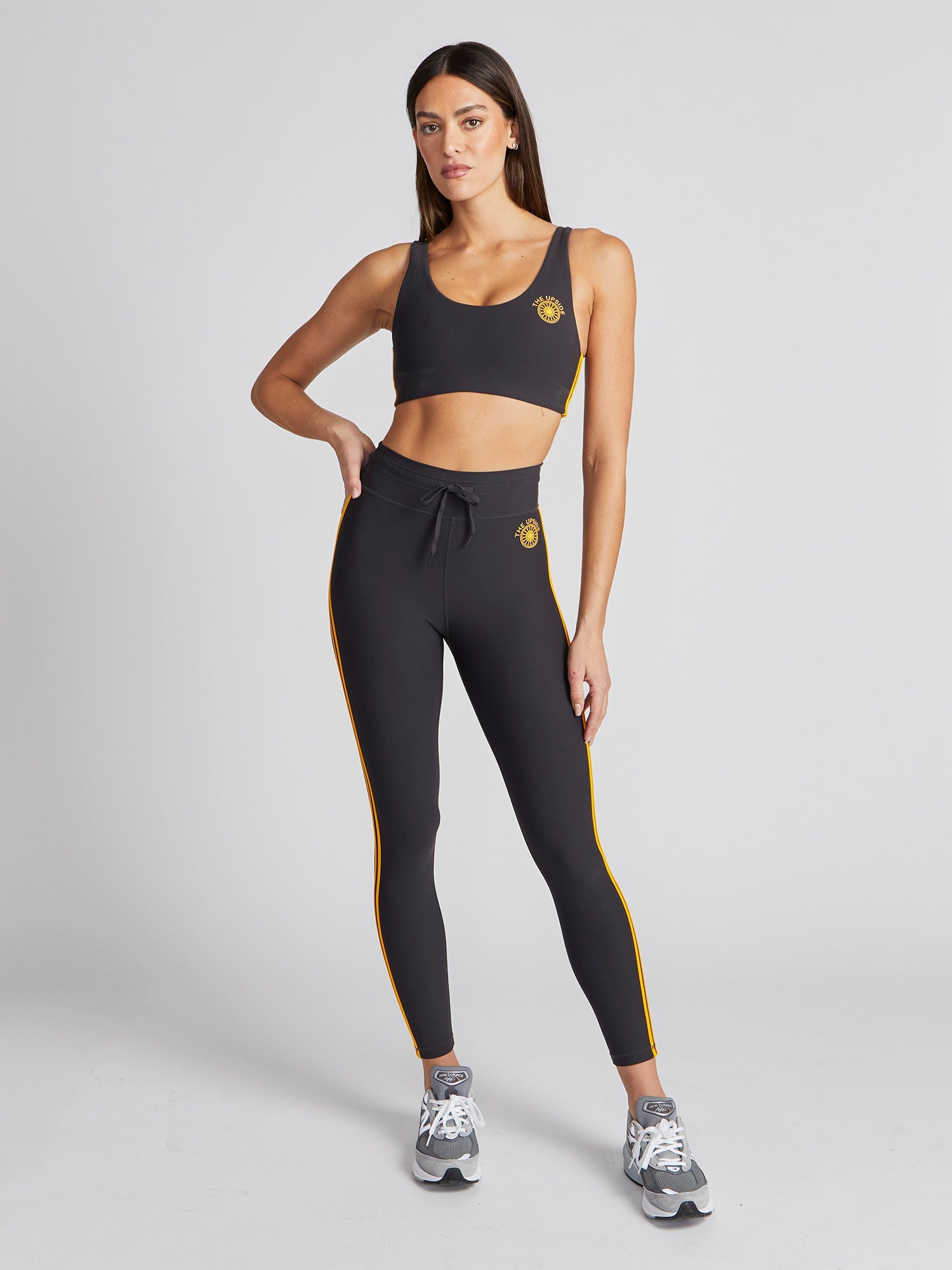 Women | The Upside | Beaufort Harley Scoop Bra | Black