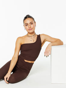 Women | Year of Ours | Ribbed 54 Bra Dark Oak | Brown