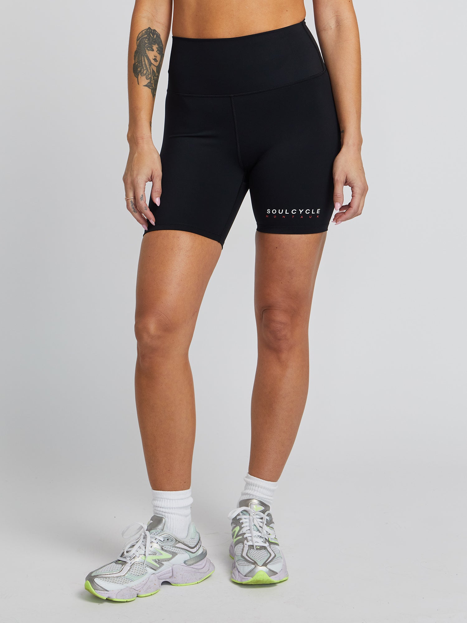 Women | Soul by SoulCycle | Milestone Short Regions | Black