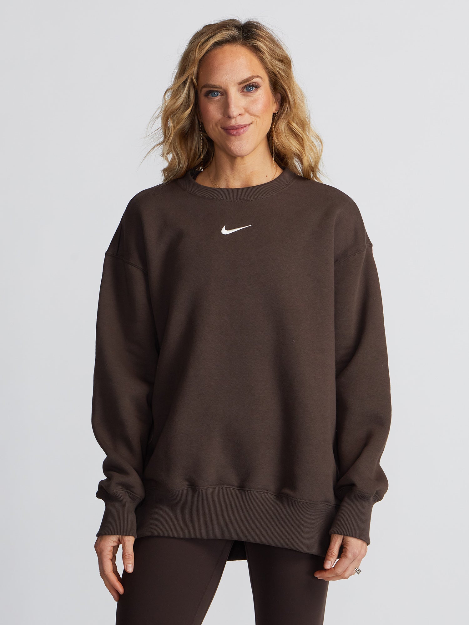 Women | Nike | Oversized Crew-Neck Sweatshirt | Baroque Brown/Sail