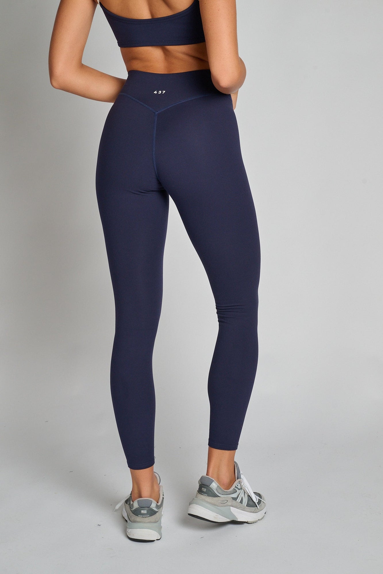 437 | The Essentials Leggings | Navy