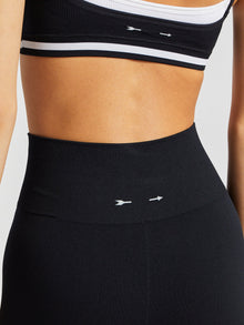 Women | The Upside | Form Seamless 25