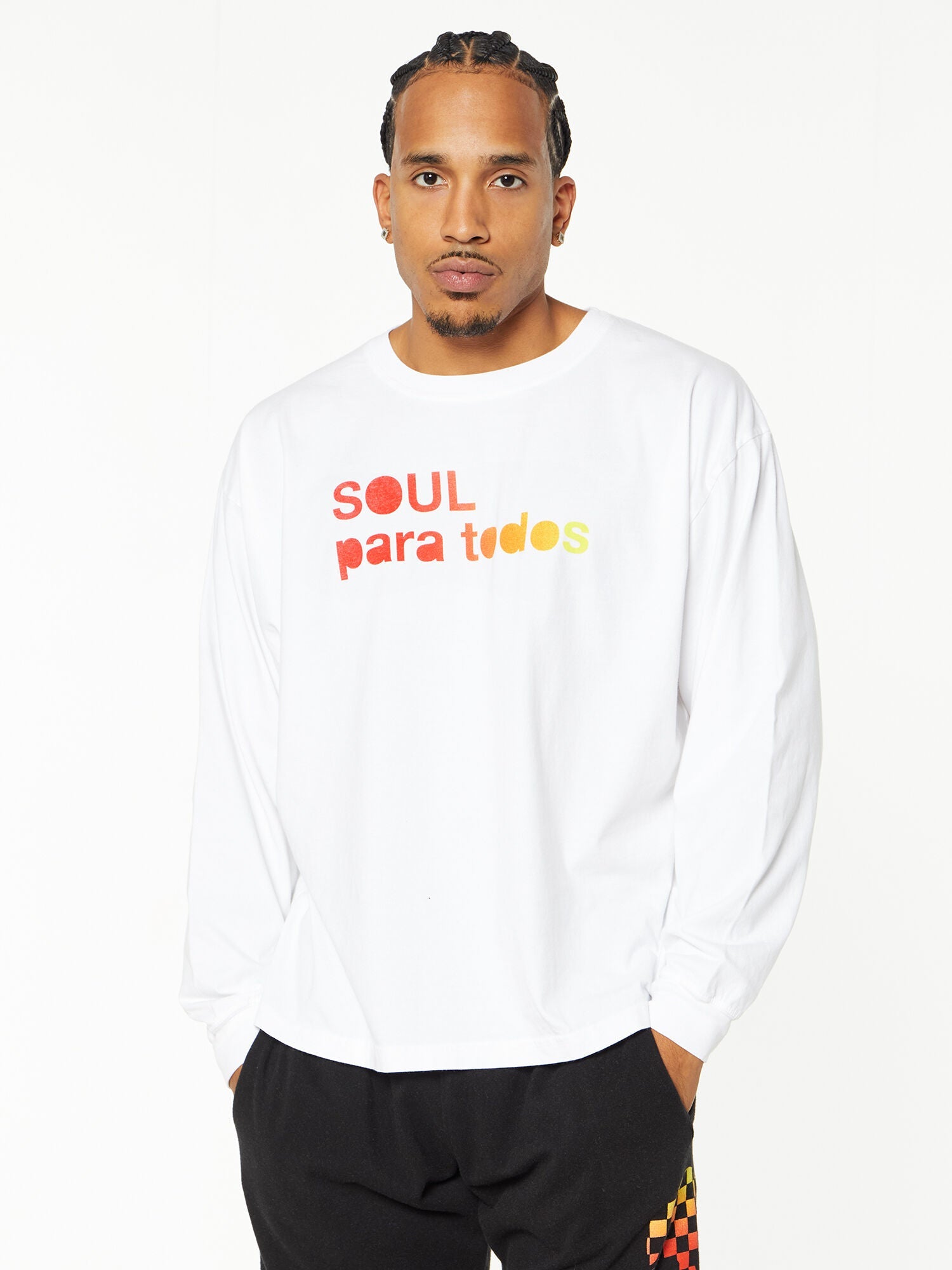 Unisex | Soul by SoulCycle | Latinx Heritage Month Brady Long Sleeve White | White