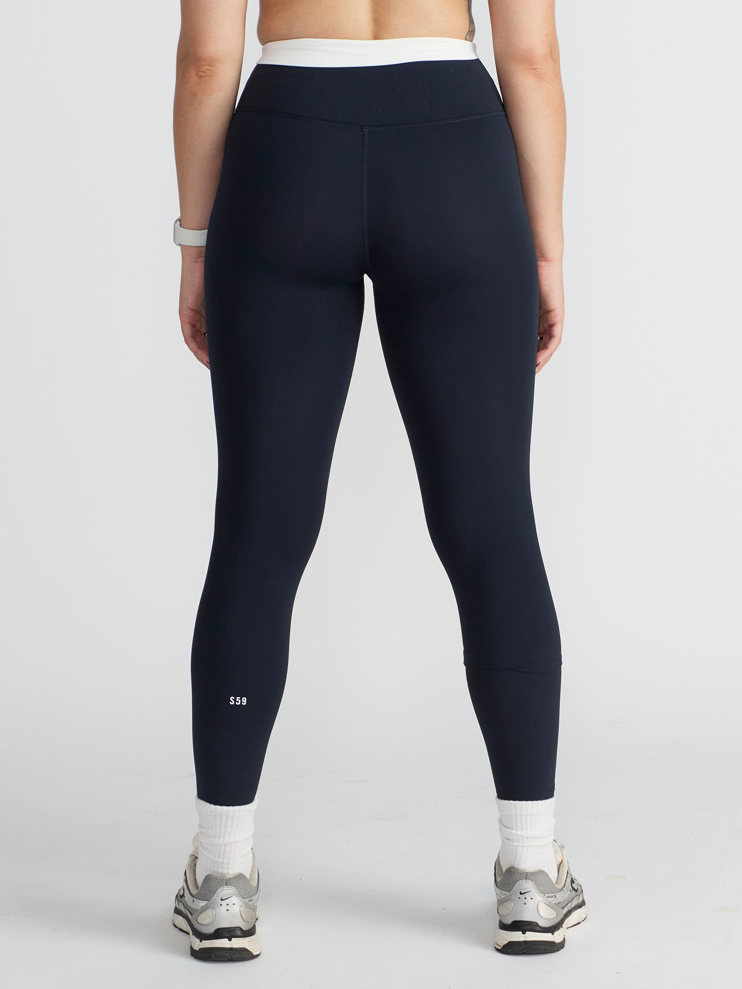 Women | SPLITS59 | Dual High Waist Airweight Legging 7/8 | Blue/White