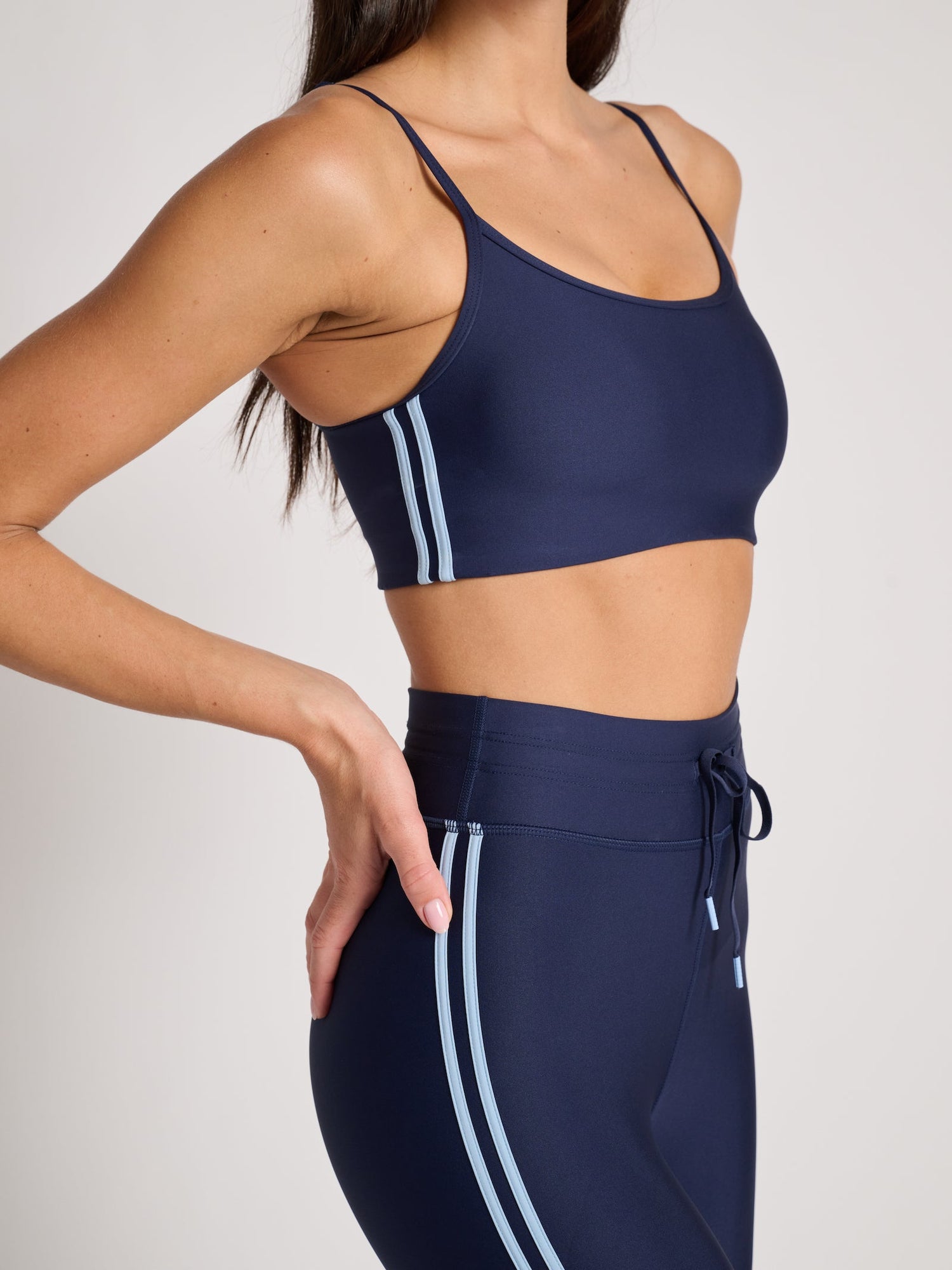 Women | The Upside | Oxford Hutton Scoop Neck Bra | Navy