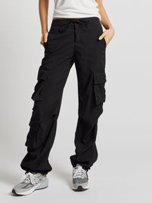 Women | MUV | Parachute Pant | Black