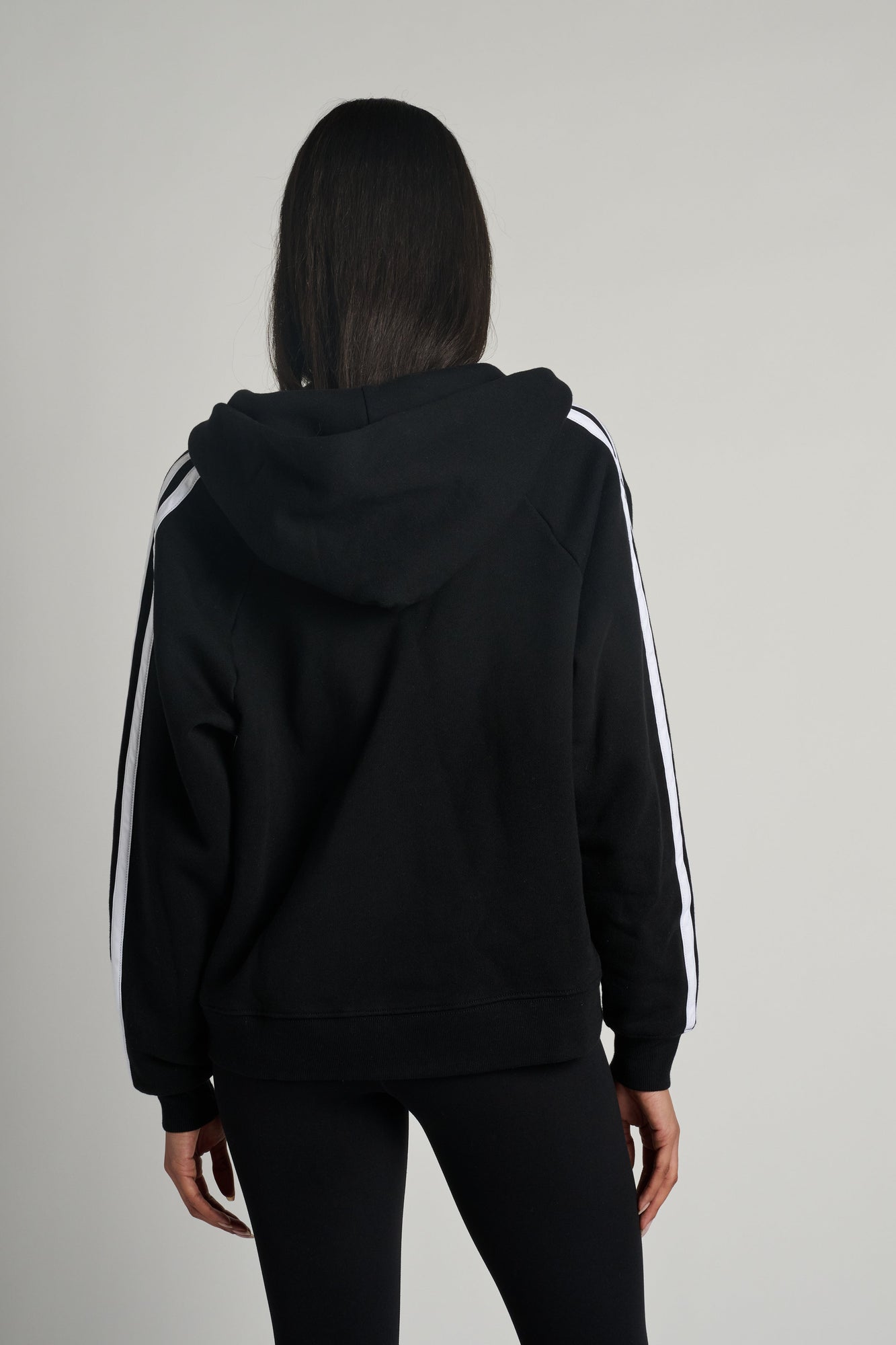 Soul by SoulCycle | Kennedy Raglan Sweatshirt | Black