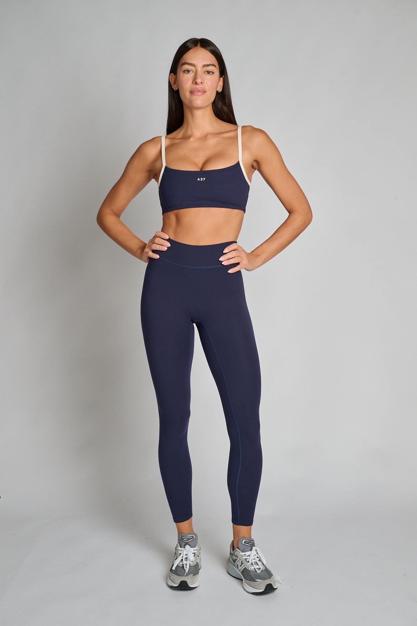 437 | The Essentials Leggings | Navy