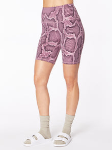 Women | Varley | Let's Go Short 7