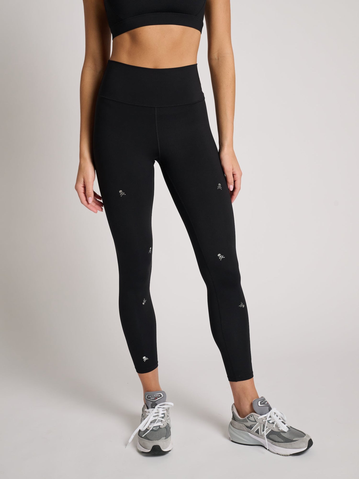 Soul by SoulCycle | Milestone Tight | Black