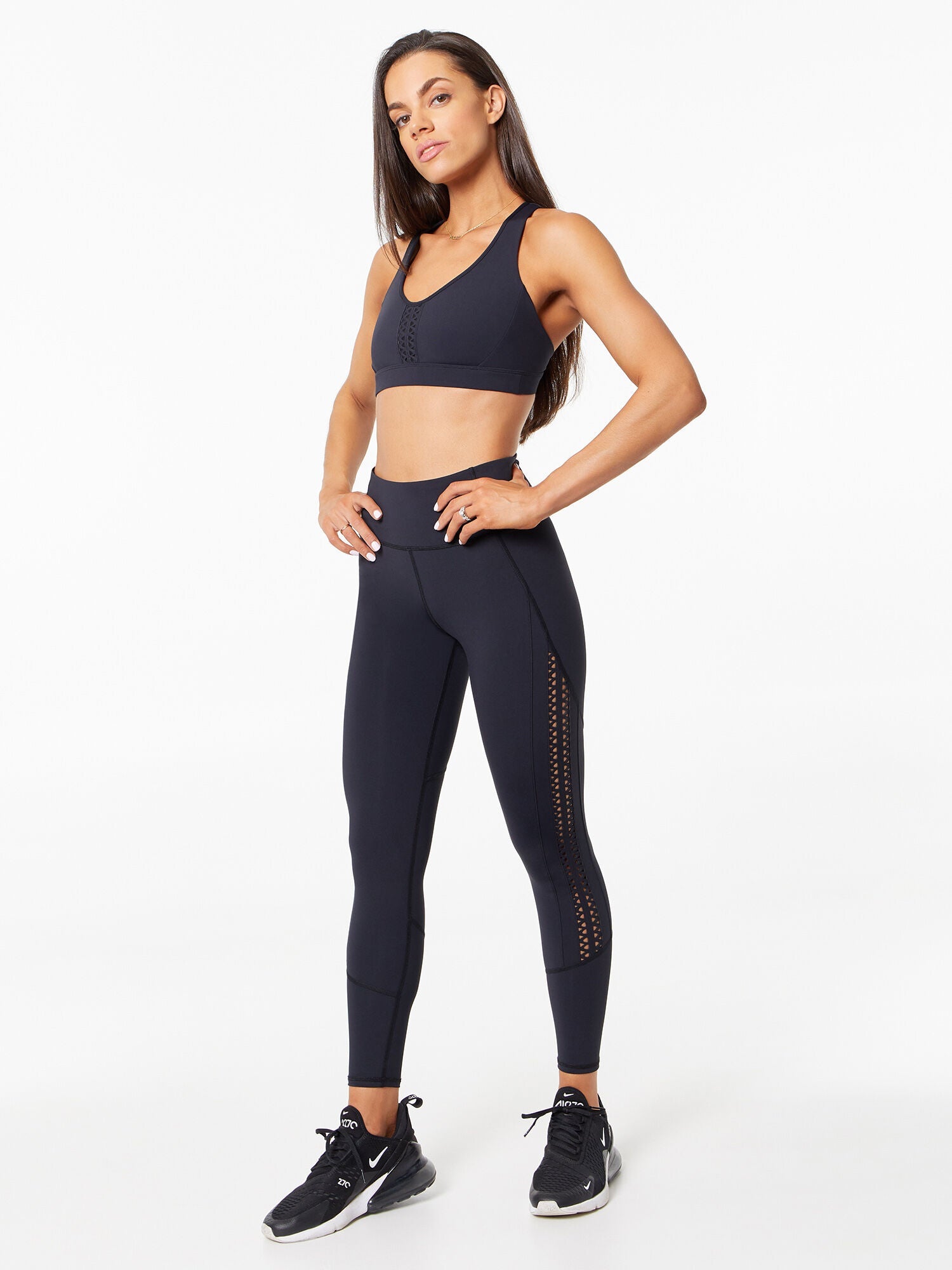 Women | Soul by SoulCycle | Santa Monica Bra Black | Black