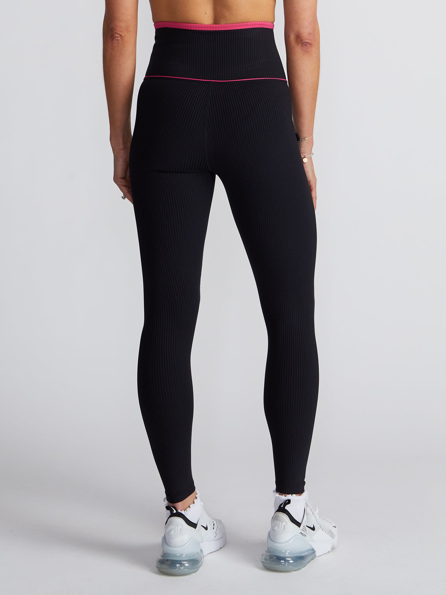 Women | Year of Ours | Ribbed Two Tone Veronica Legging | Black
