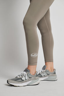 Women | Lululemon | Wunder Train High Rise Tight 25