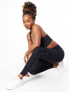 Women | Soul by SoulCycle | Front Twist Racerback Bra Tonal Black | Black